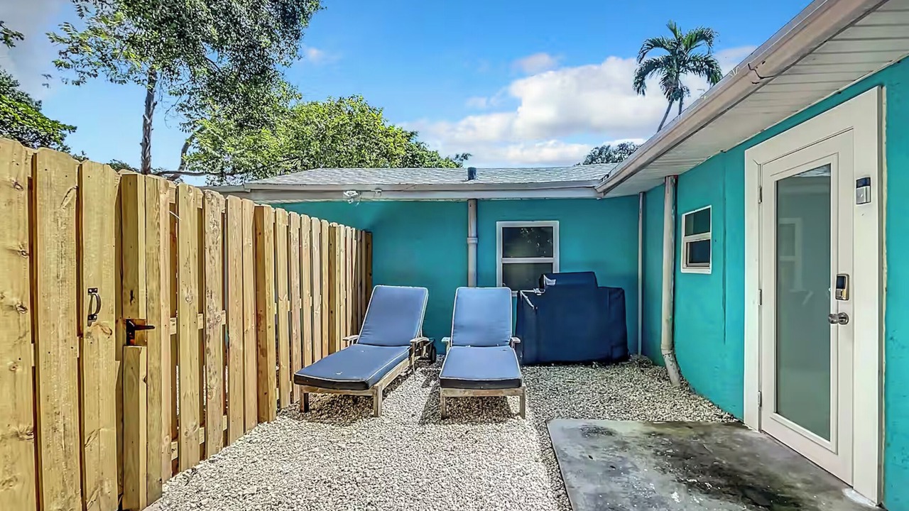 Photo of Patio Balcony in Edgewood
