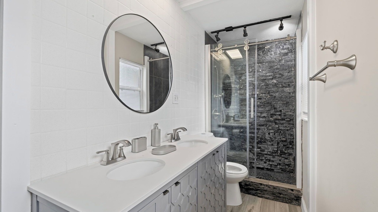 Photo of Bathroom in Southside