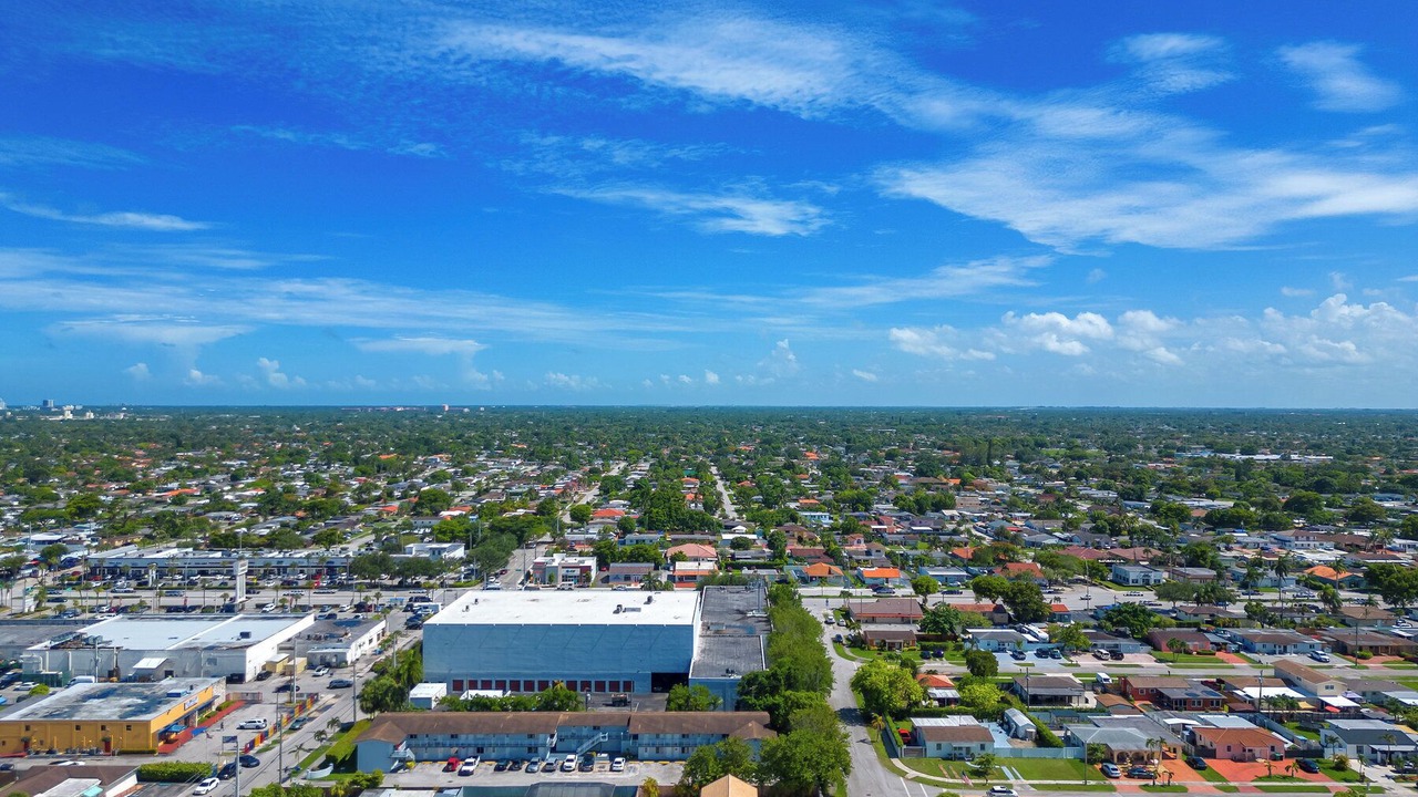 Photo of Outdoor in Olympia Heights