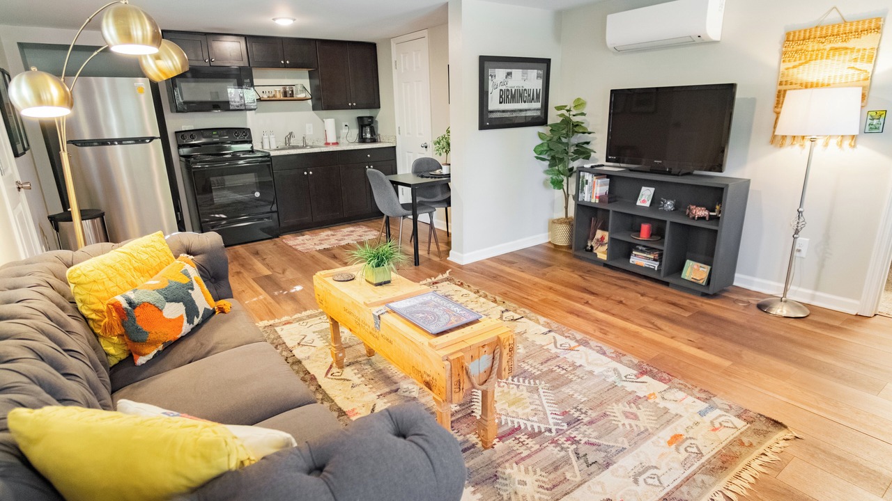 Photo of Livingroom in Homewood