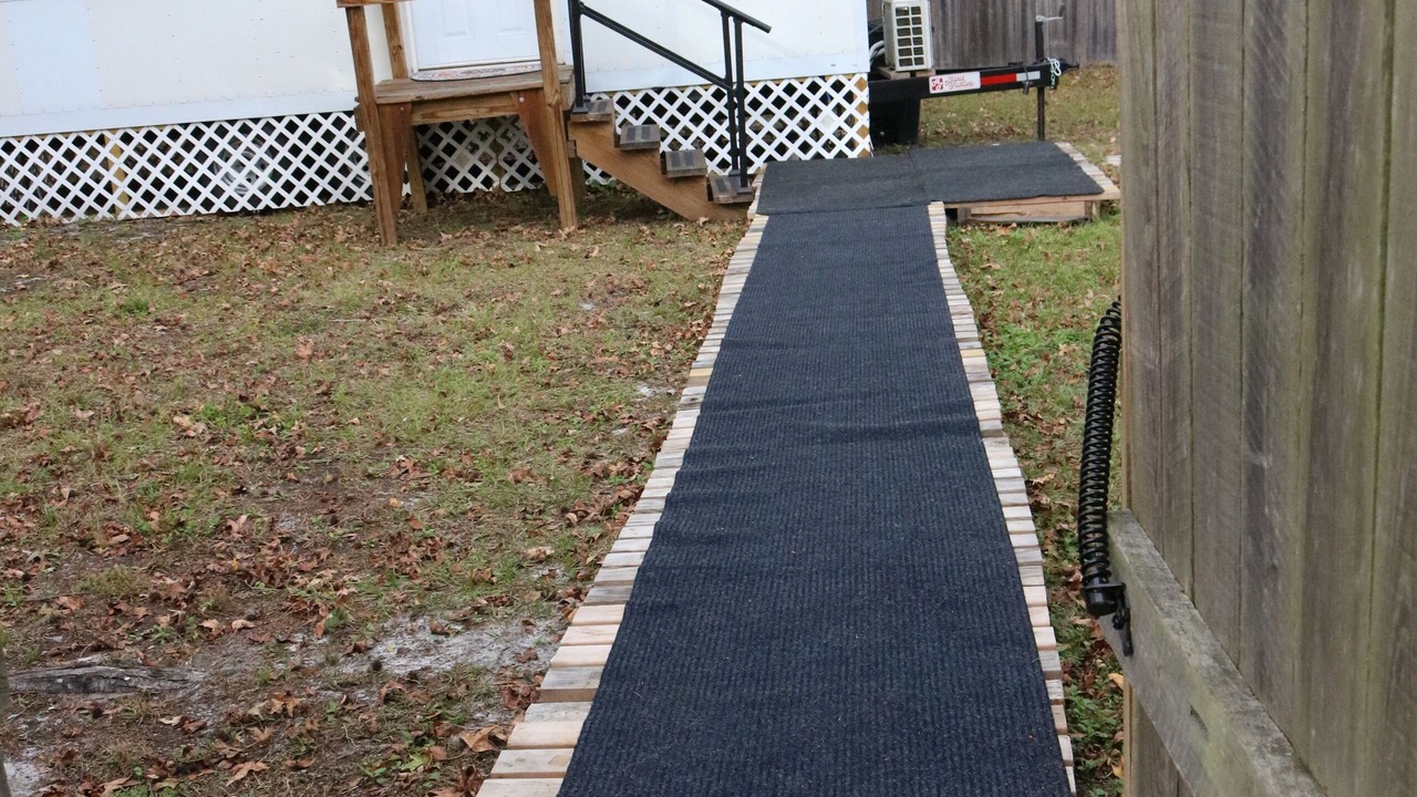 Photo of Outdoor in Oak Hill