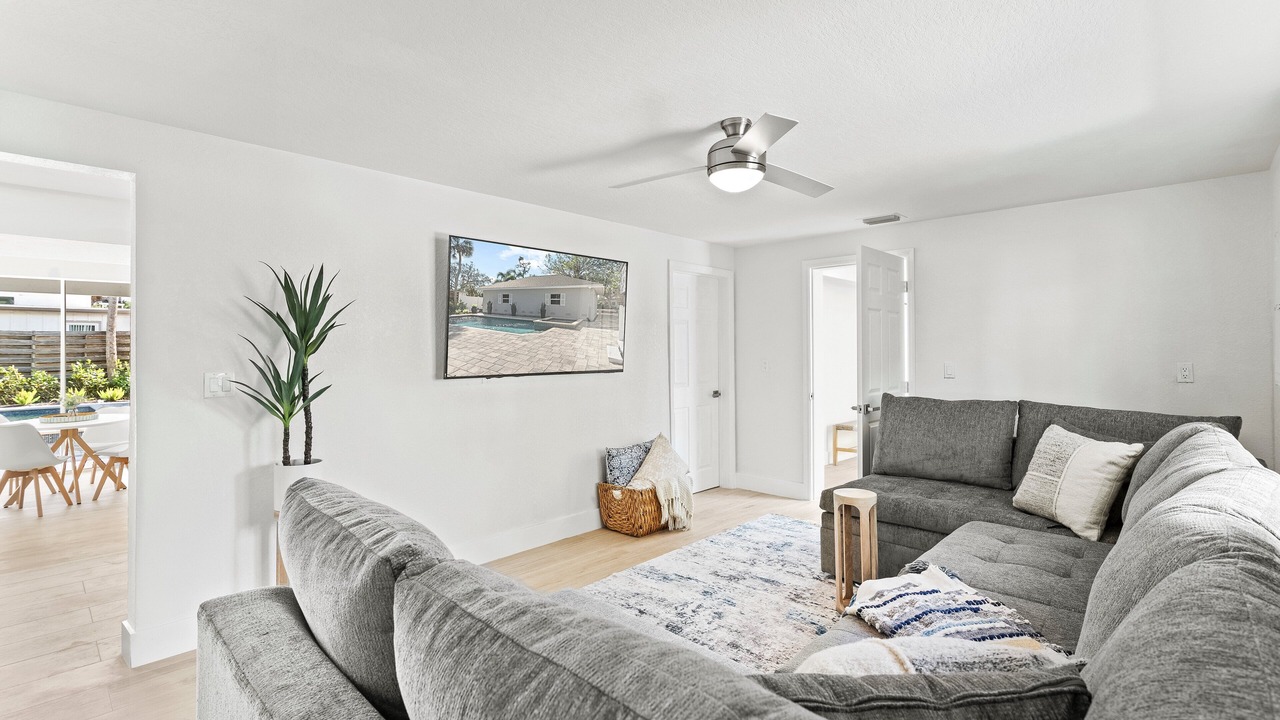Photo of Bedroom in Bay Isle