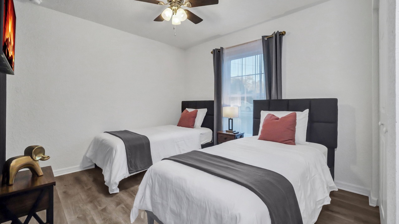 Photo of Bedroom in Dunnellon