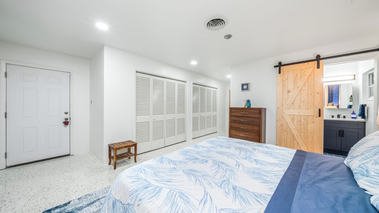 Photo of Bedroom in Sebring