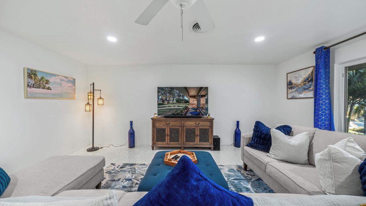 Photo of Livingroom in Sebring