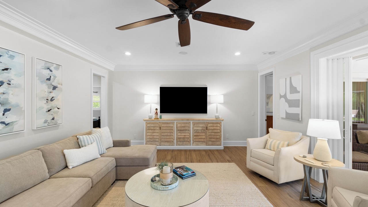 Photo of Livingroom in Moorings
