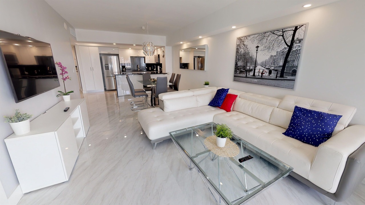 Photo of Livingroom in Sunny Isles Beach
