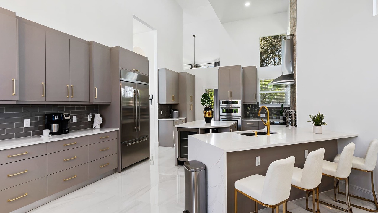 Photo of Kitchen in Parkland