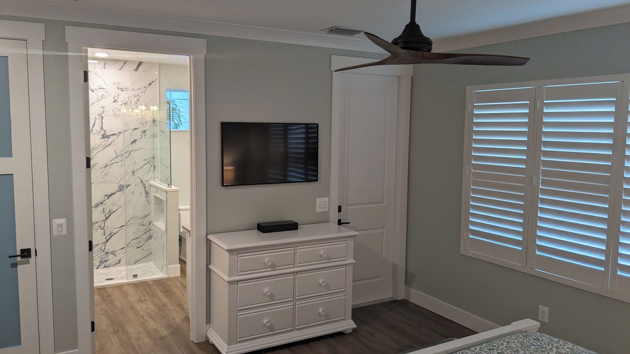 Photo of Bedroom in Cape Harbour
