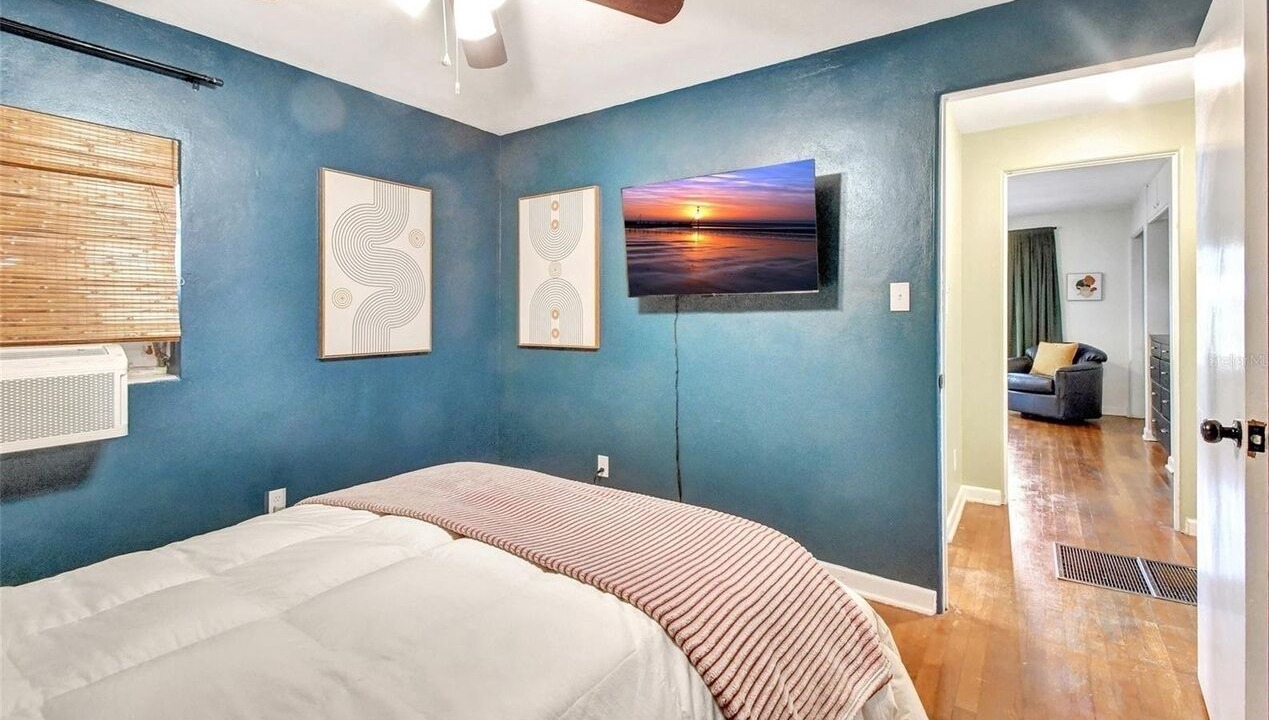Photo of Bedroom in DeLand