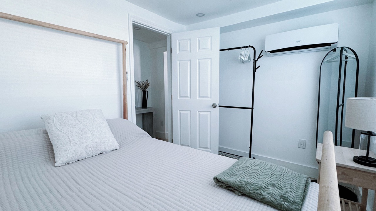 Photo of Bedroom in Edgewood