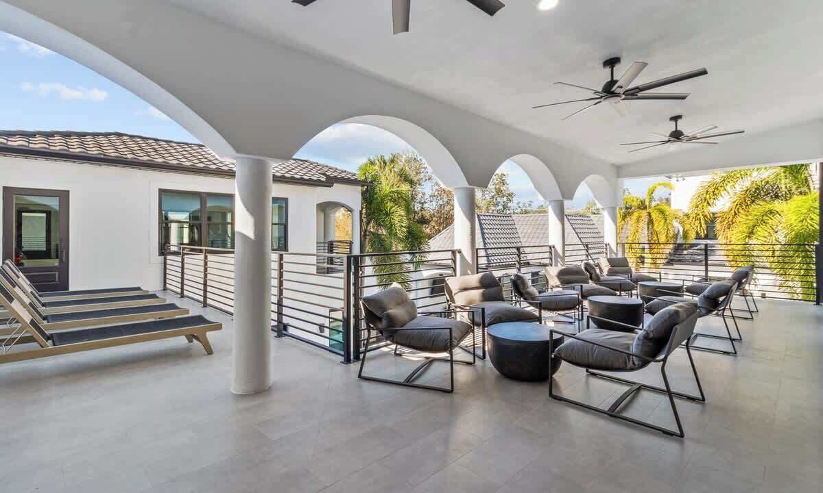 Photo of Patio Balcony in Sunset Park