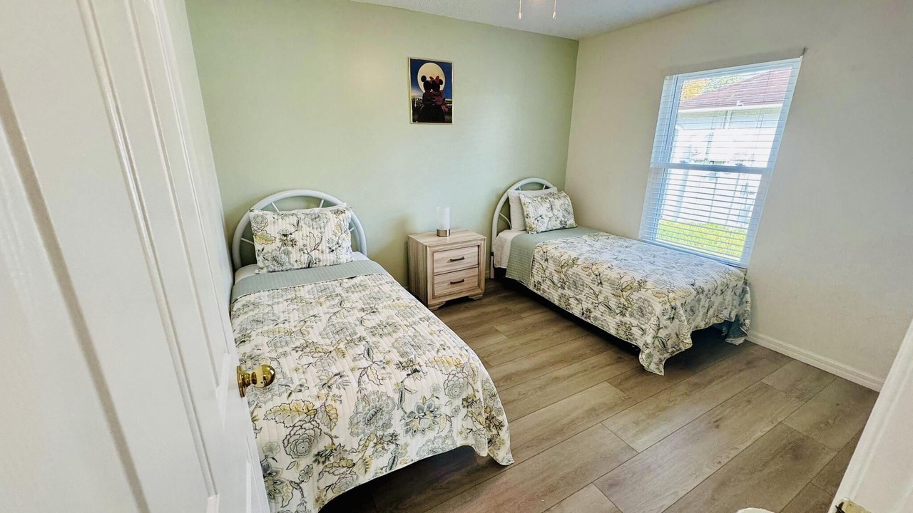 Photo of Bedroom in Sunridge Woods