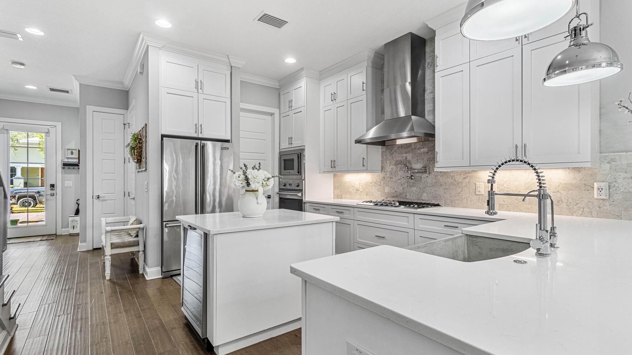 Photo of Kitchen in Bayshore Gardens