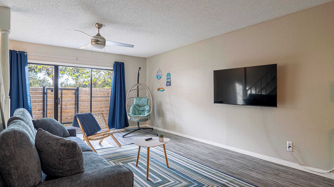 Photo of Livingroom in University