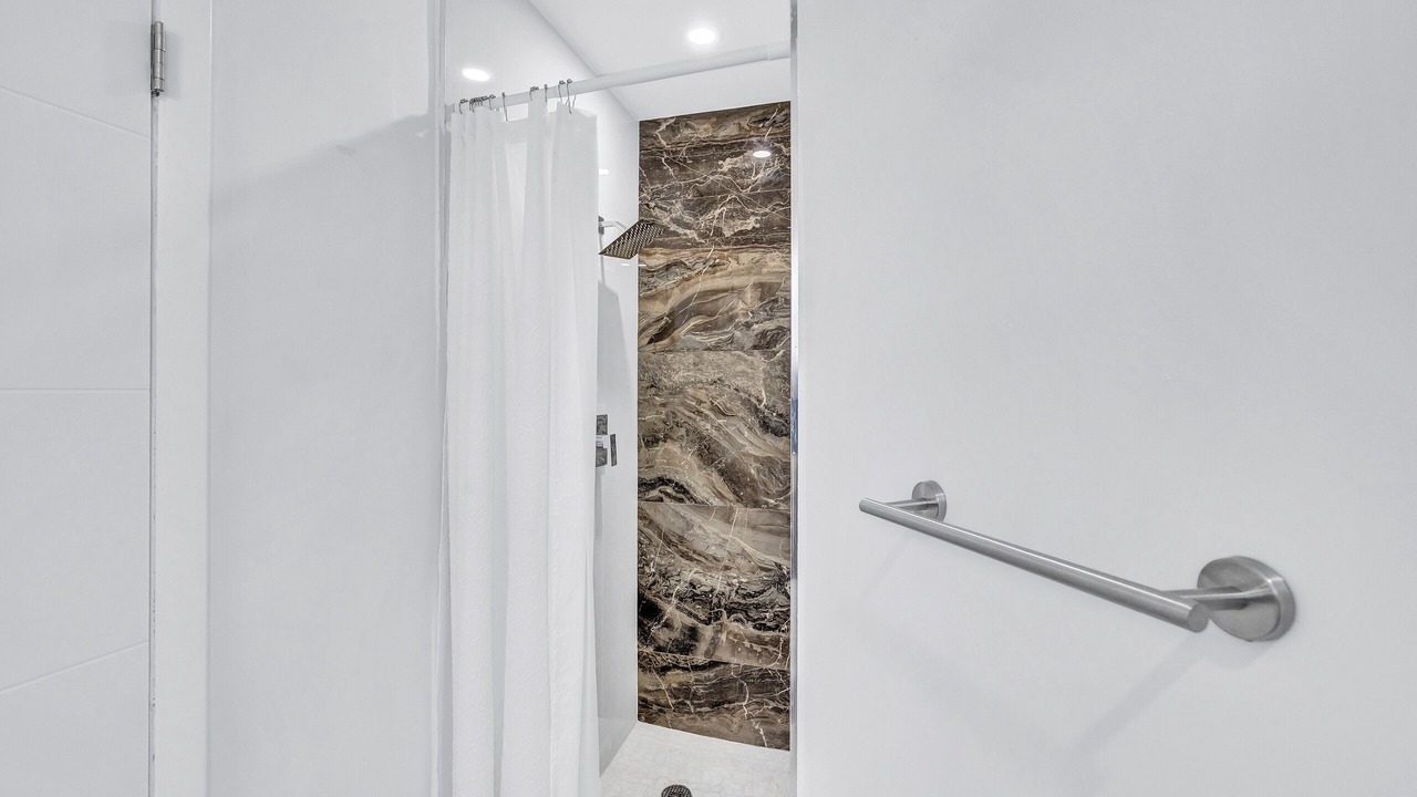 Photo of Bathroom in North Central Hollywood