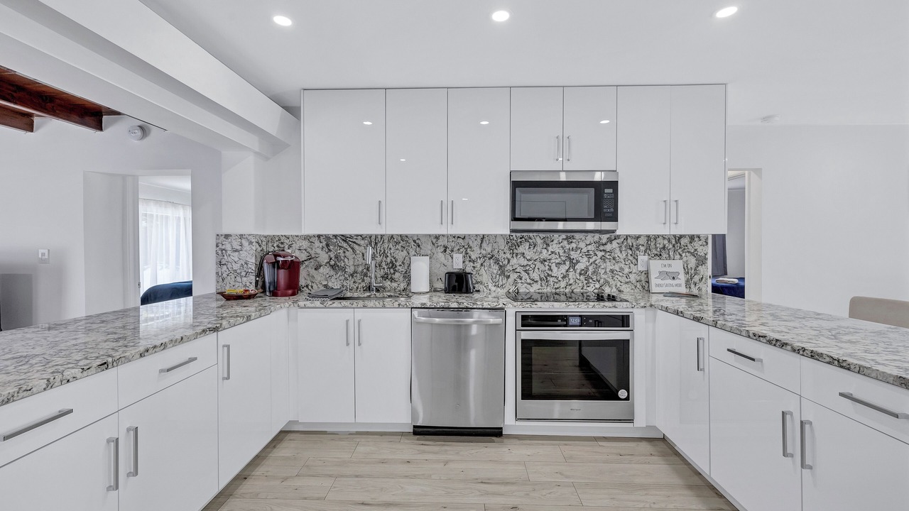 Photo of Kitchen in North Central Hollywood