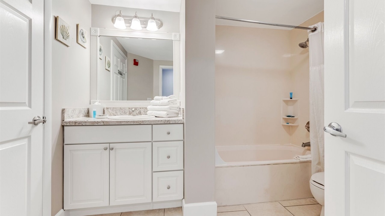 Photo of Bathroom in Brush - Stewarts