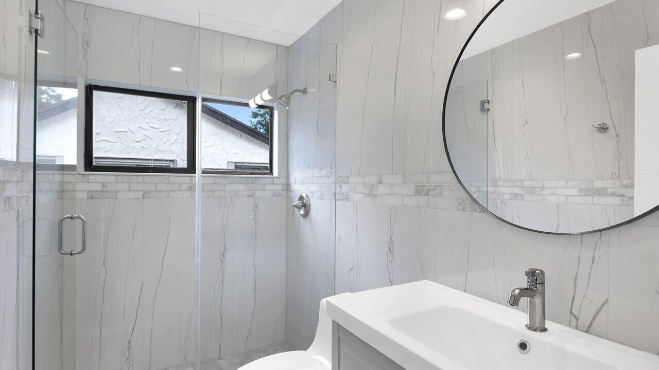Photo of Bathroom in Plantation
