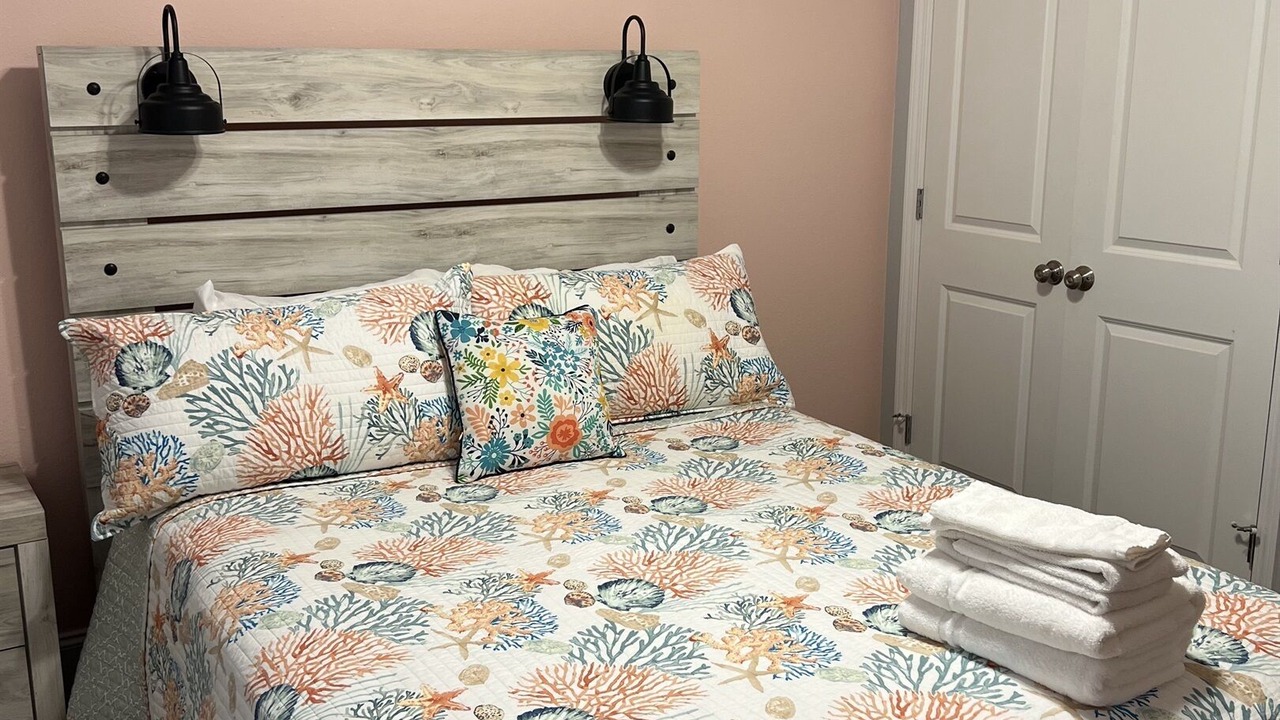 Photo of Bedroom in Magnolia Bluffs