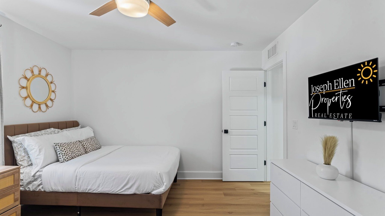 Photo of Bedroom in Jacksonville Beach