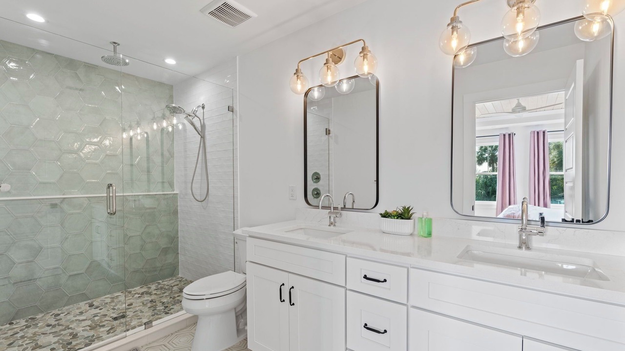 Photo of Bathroom in Jacksonville Beach