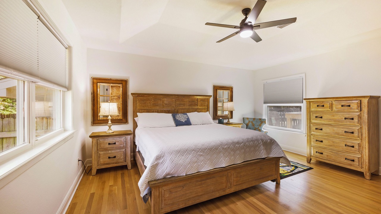 Photo of Bedroom in Gulf Breeze