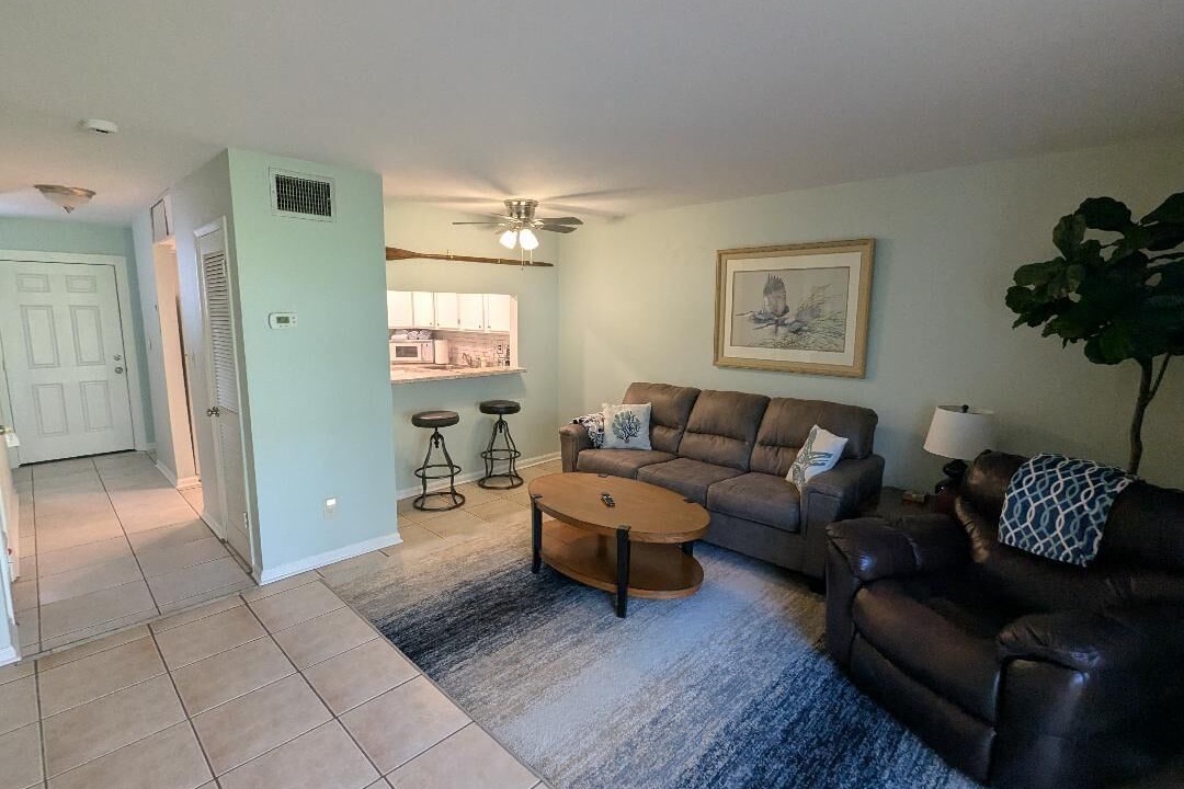 Photo of Livingroom in Tallahassee