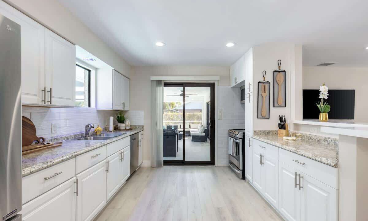 Photo of Kitchen in East Naples