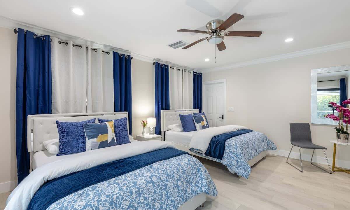Photo of Bedroom in East Naples