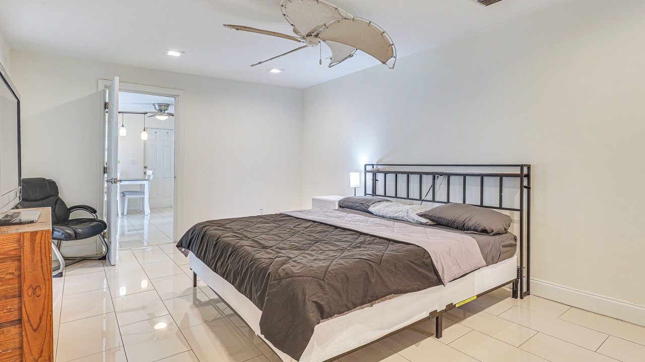 Photo of Bedroom in Miramar