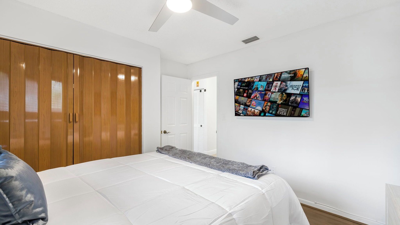 Photo of Bedroom in Country Club