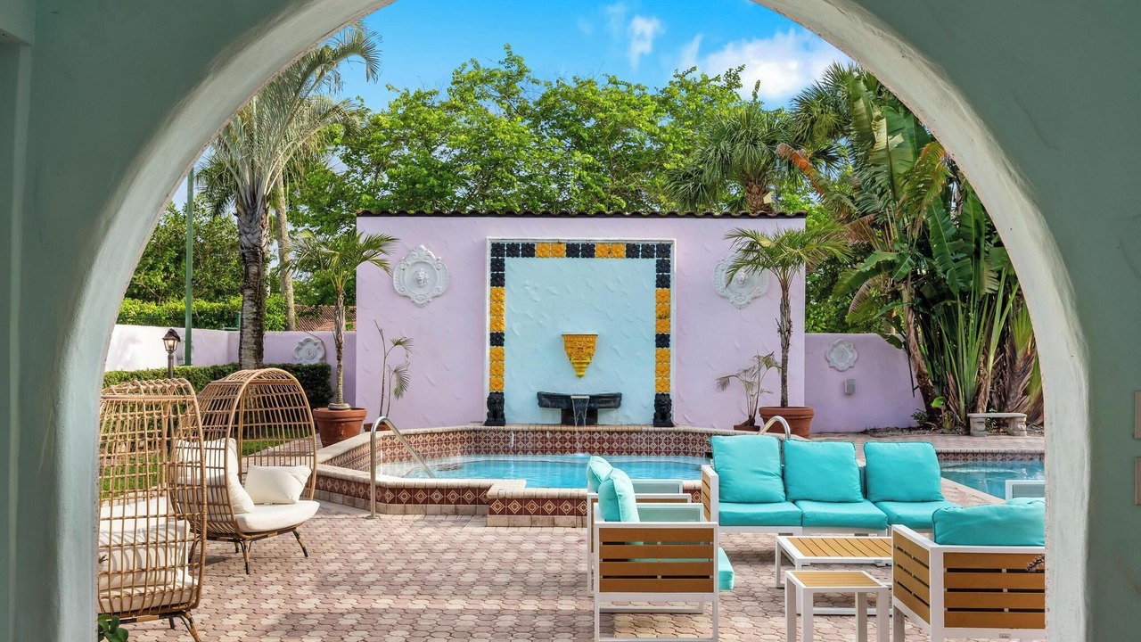 Photo of Outdoor in Tamarac