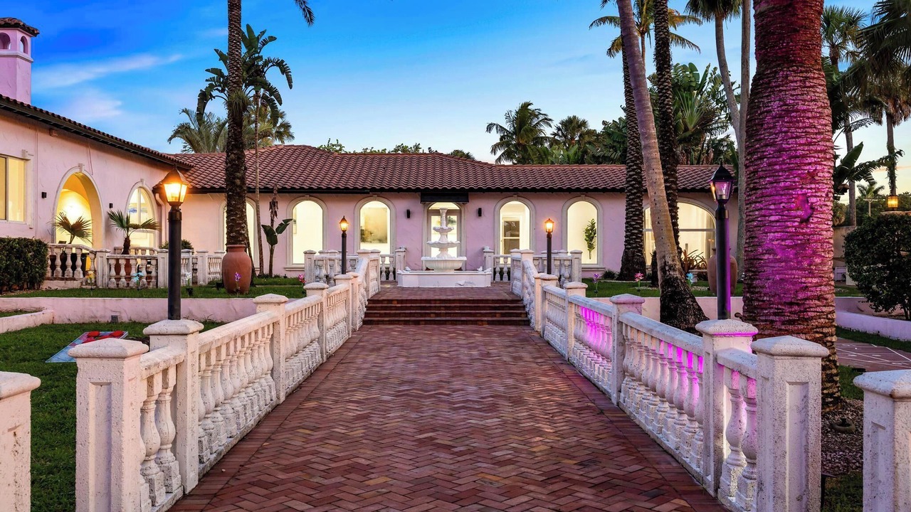 Photo of Outdoor in Tamarac