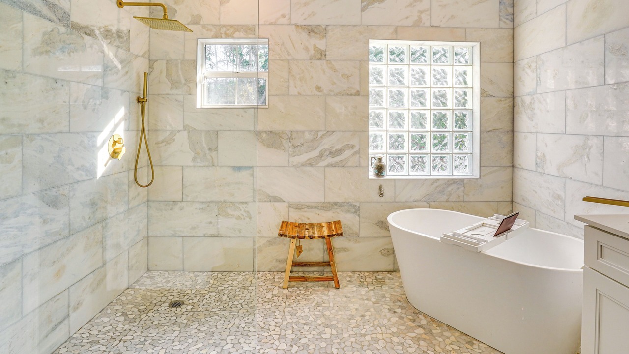 Photo of Bathroom in Indian River Estates