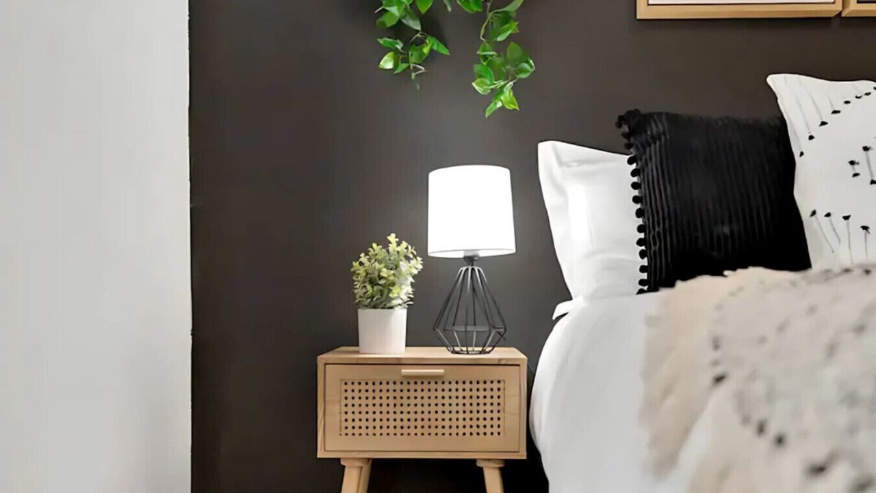 Photo of Bedroom in Bayshore Gardens