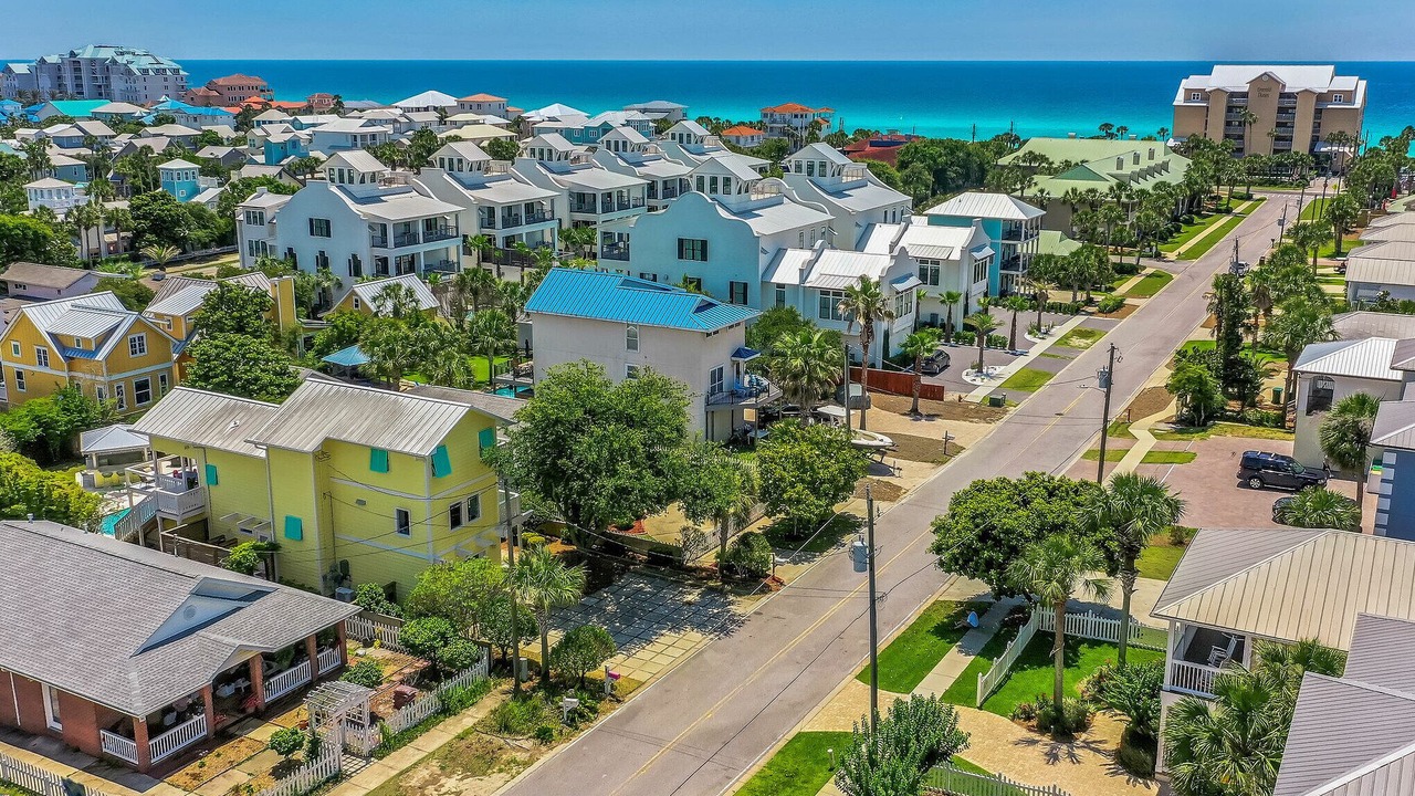 Photo of Others in Crystal Shores