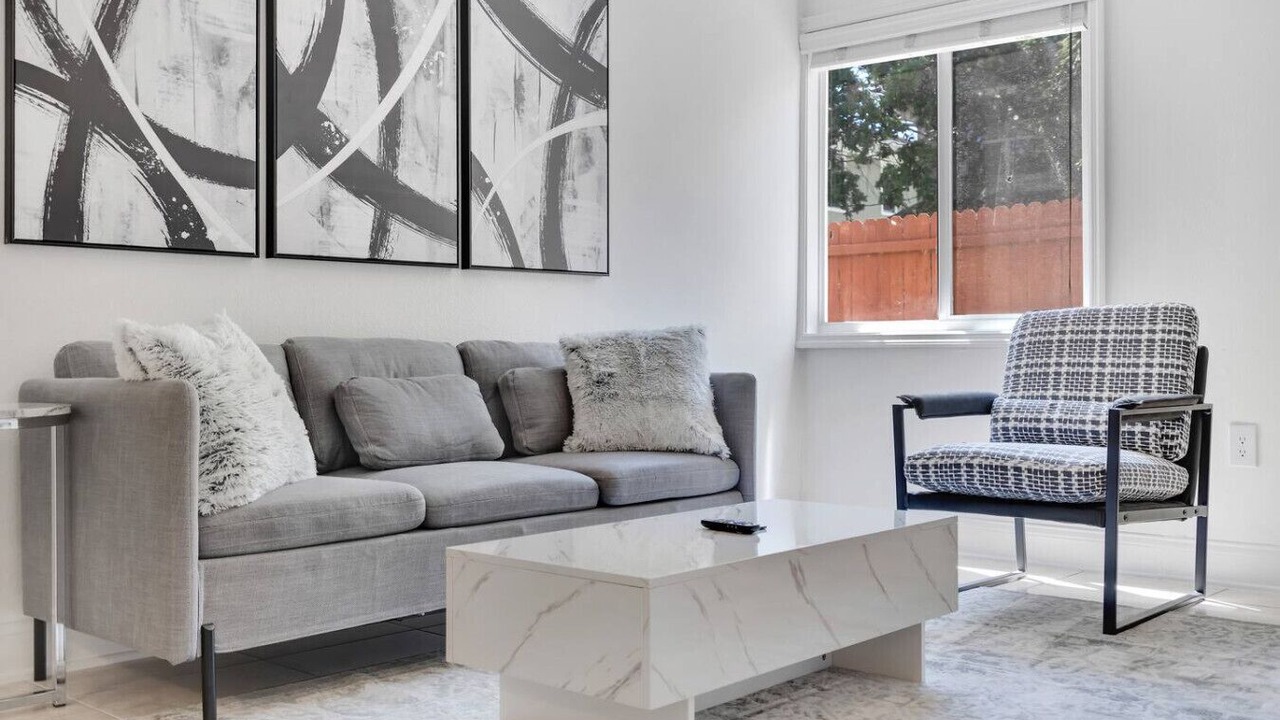 Photo of Livingroom in SoHo