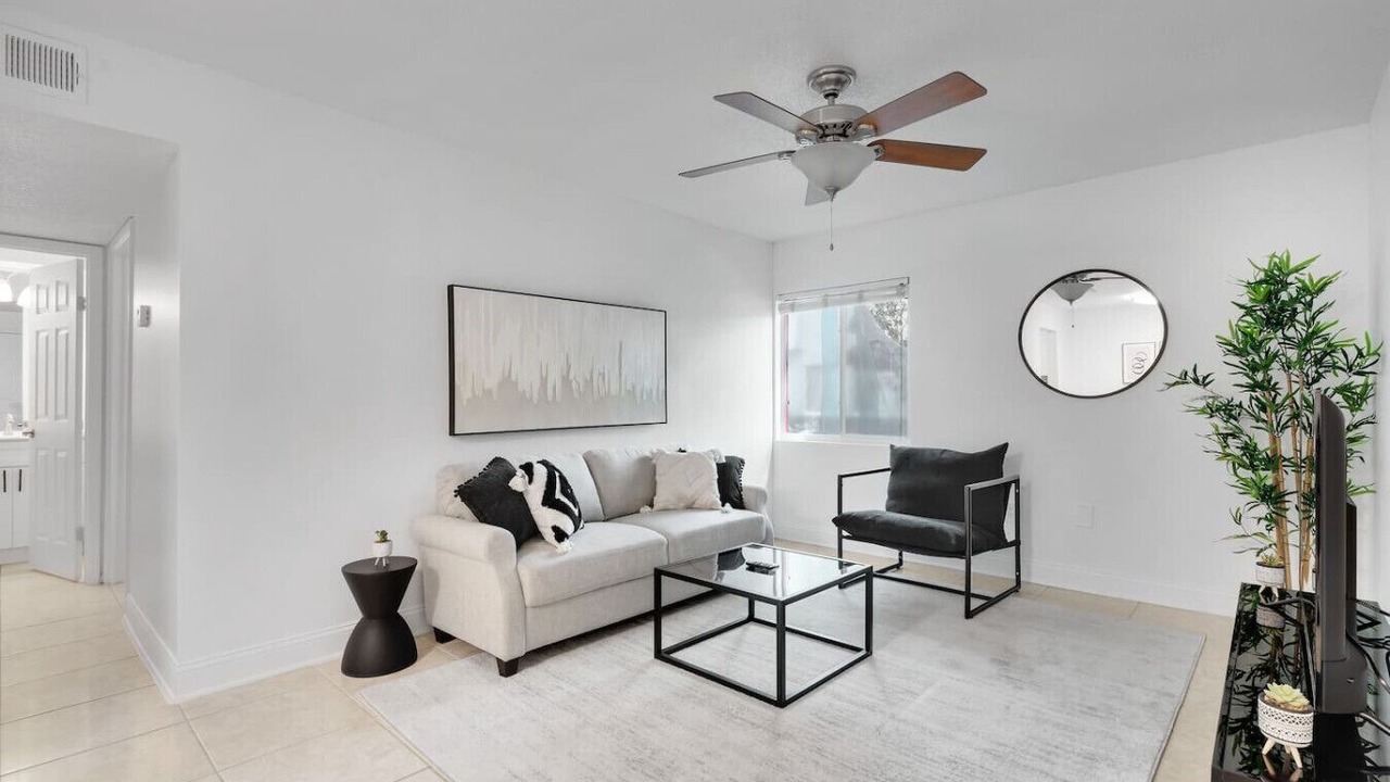 Photo of Livingroom in SoHo