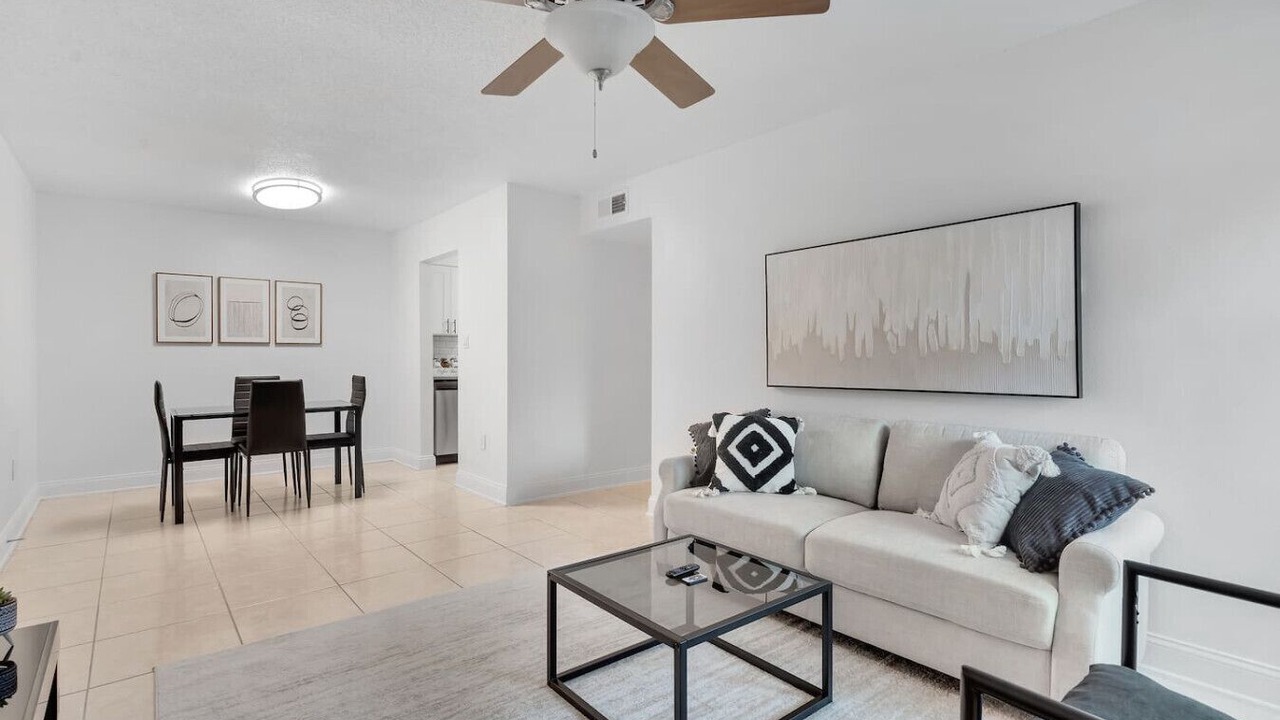 Photo of Livingroom in SoHo