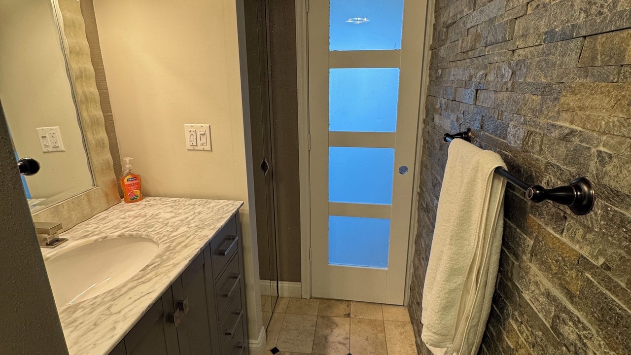 Photo of Bathroom in Cypress Point