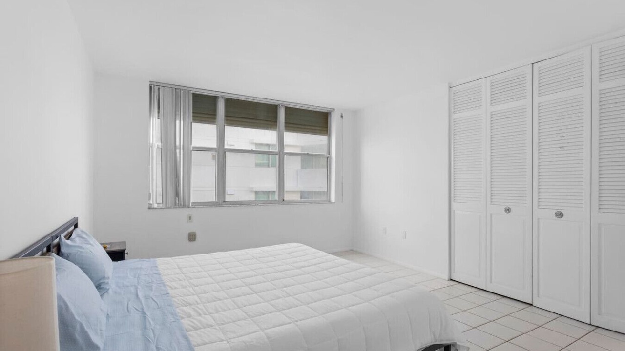 Photo of Bedroom in Bay Harbor Islands