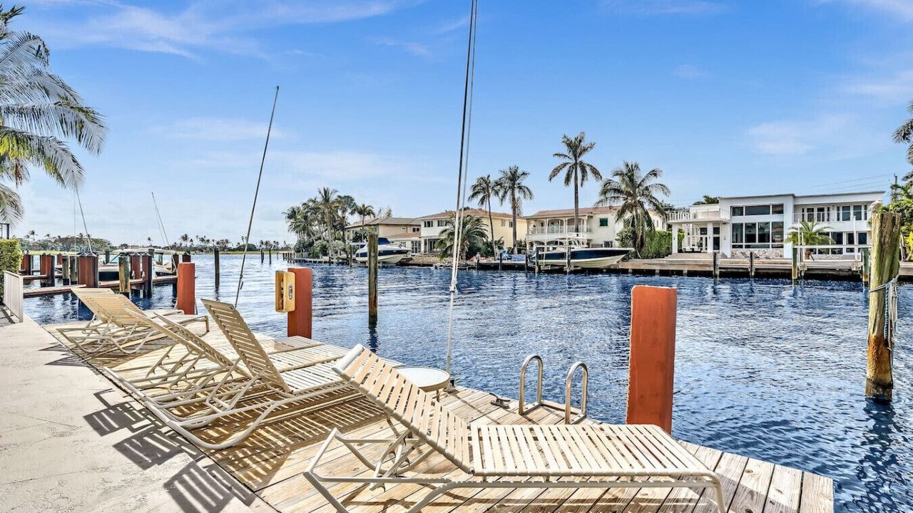 Photo of Others in Bay Harbor Islands
