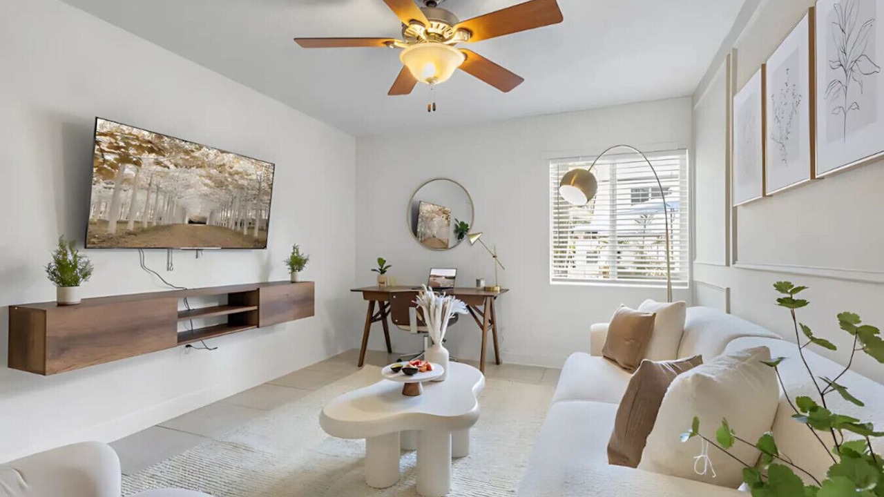 Photo of Livingroom in SoHo