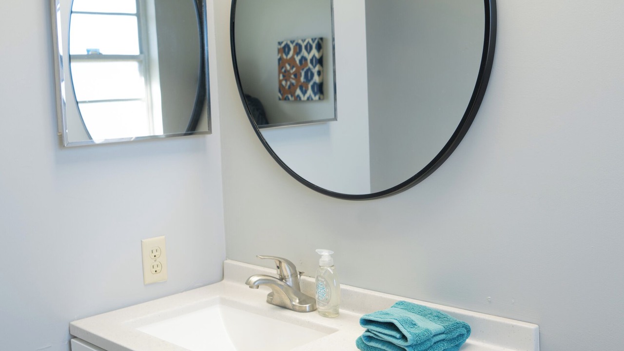 Photo of Bathroom in San Carlos Park
