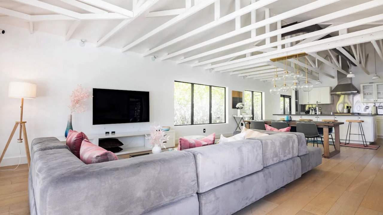 Photo of Livingroom in Hallandale Beach