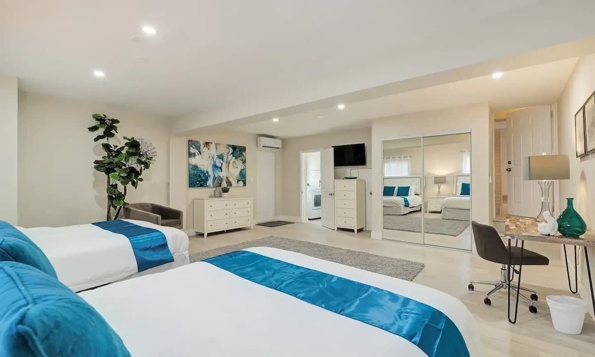 Photo of Bedroom in Harbor Beach