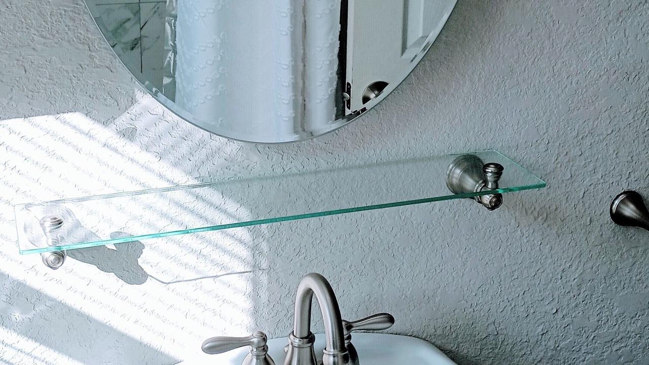 Photo of Bathroom in Brentwood