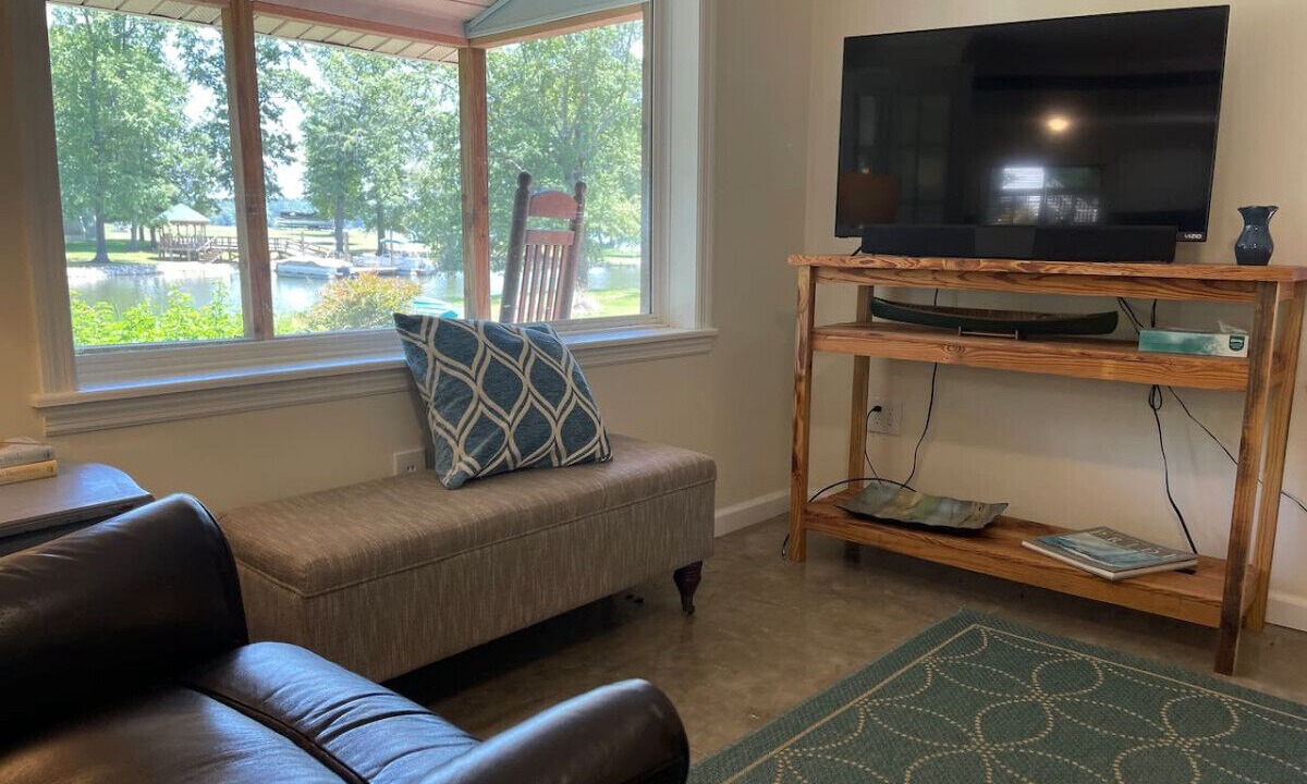 Photo of Livingroom in Winnsboro