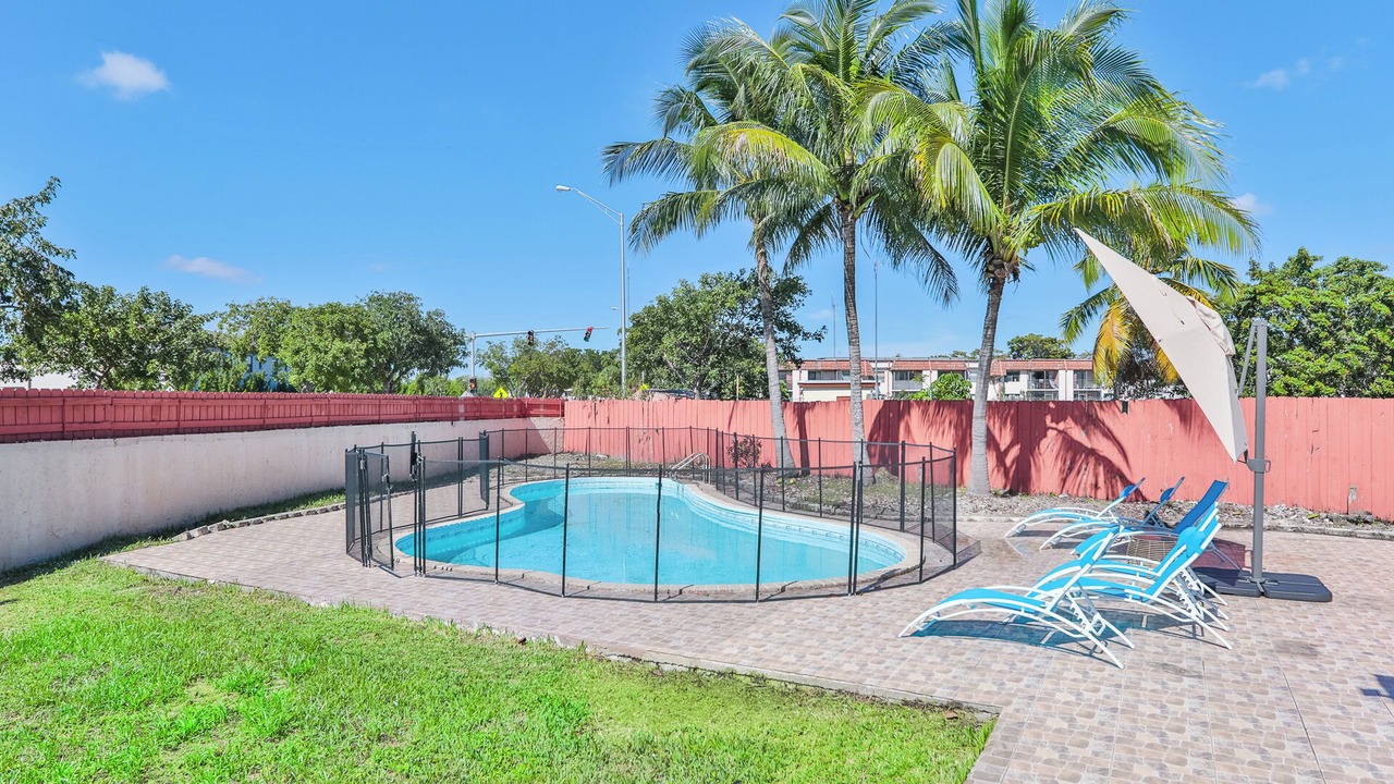 Photo of Outdoor in Ives Estates